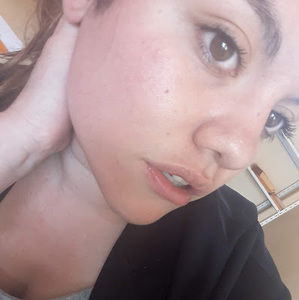 Meet your Posher, Ana